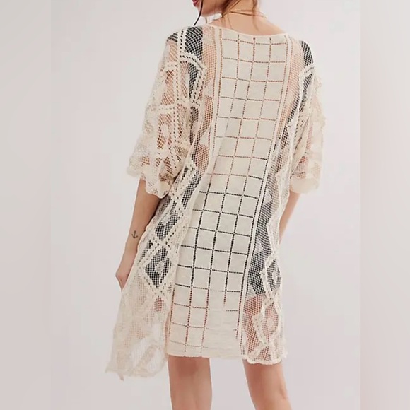 Free People Boho Crochet Kaftan Cover-Up White Cream One Size NEW - Picture 15 of 16